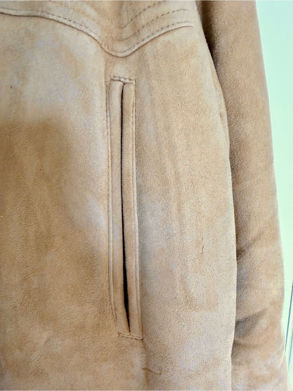 Men's Tan Shearling Hooded Coat - Picture 4 of 9